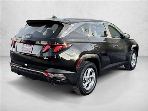 Used 2024 Hyundai Tucson SE AWD/4WD image 5