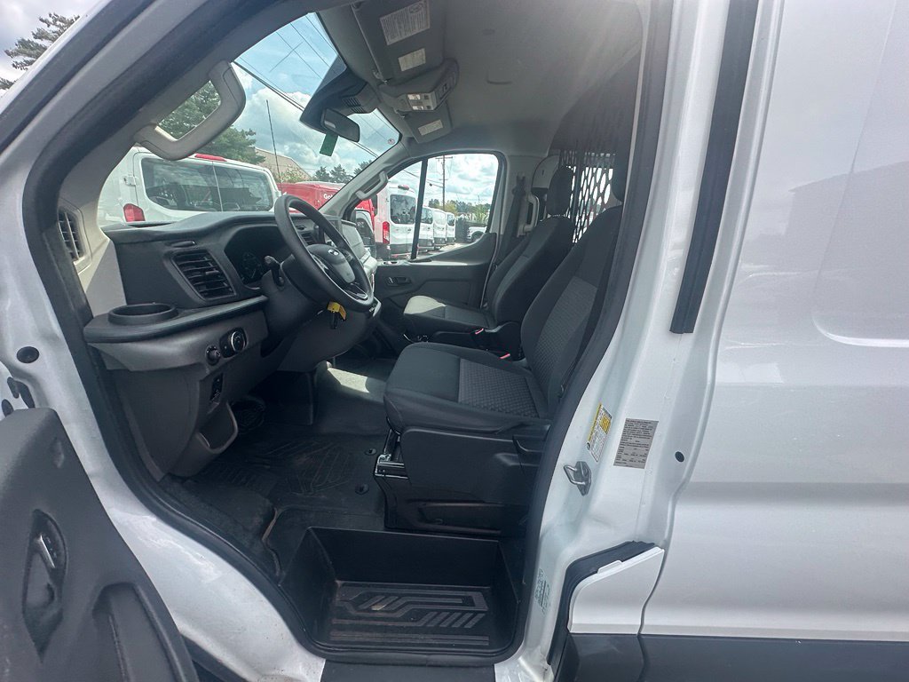 Used 2025 Ford Transit 250 Low Roof w/ Exterior Upgrade Package RWD image 13