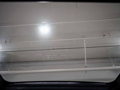 Used 2025 Mercedes-Benz GLS 450 4MATIC image 11