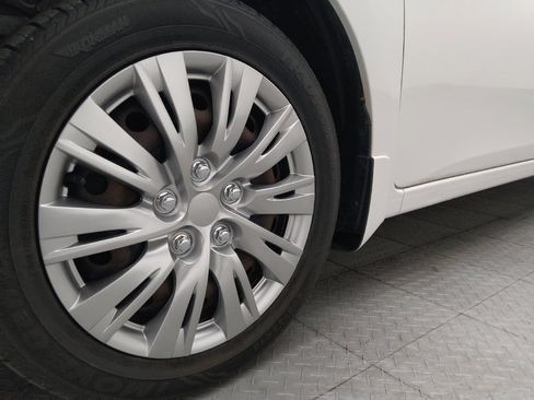 Used 2019 Nissan Sentra S FWD image 31