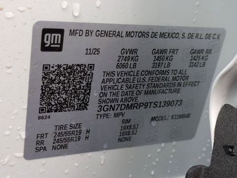 New 2026 Chevrolet Equinox EV LT FWD image 33