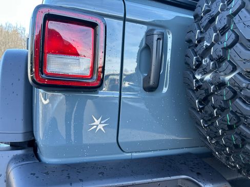 New 2026 Jeep Wrangler Willys AWD/4WD image 30