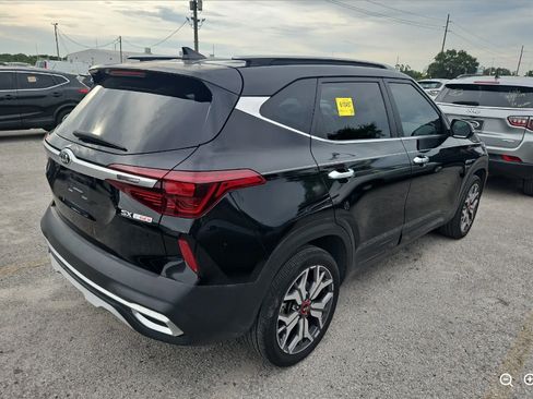 Used 2021 Kia Seltos SX AWD/4WD image 5
