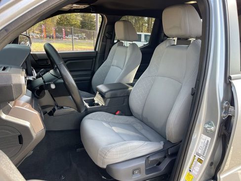 Used 2024 Toyota Tacoma SR5 image 19