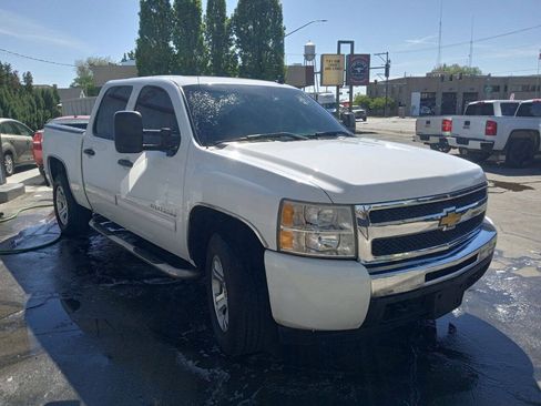 Used 2011 Chevrolet Silverado 1500 LT AWD/4WD image 8