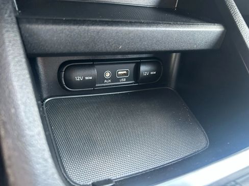 Used 2021 Kia Forte LXS image 9