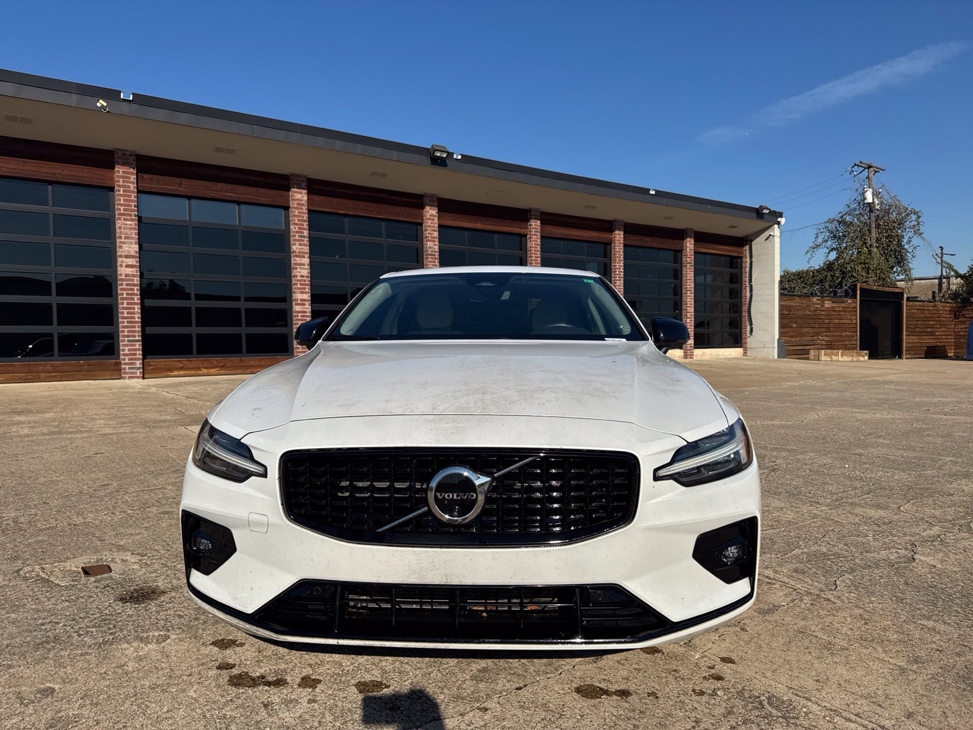Used 2024 Volvo S60 B5 Plus FWD image 2