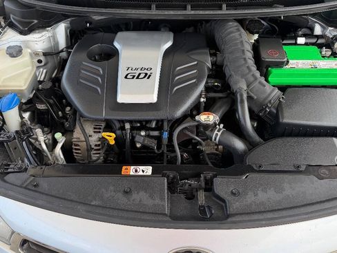Used 2016 Kia Forte SX FWD image 23