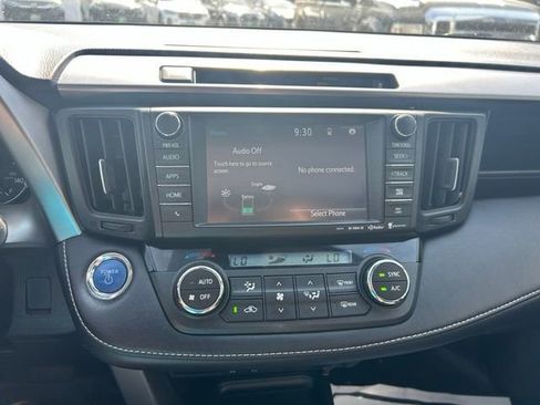 Used 2016 Toyota RAV4 Limited AWD/4WD image 29