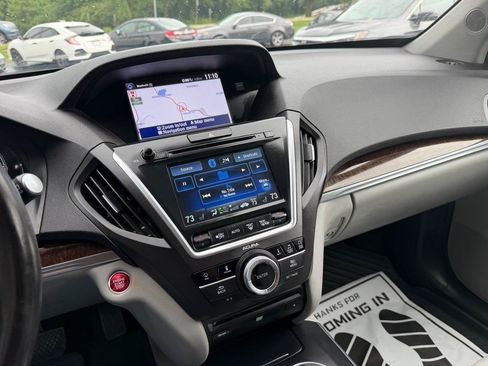 Used 2017 Acura MDX SH-AWD w/ Tech & Entertainment image 11