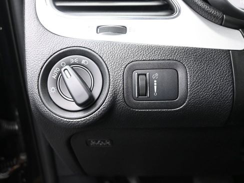 Used 2017 Dodge Journey SE w/ Flexible Seating Group image 35