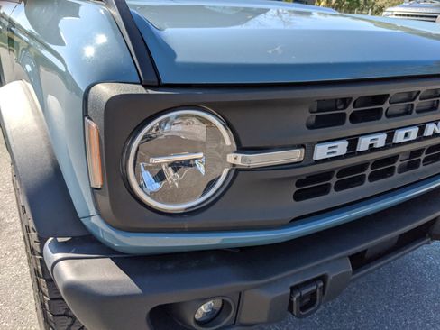 Certified 2022 Ford Bronco Black Diamond image 12