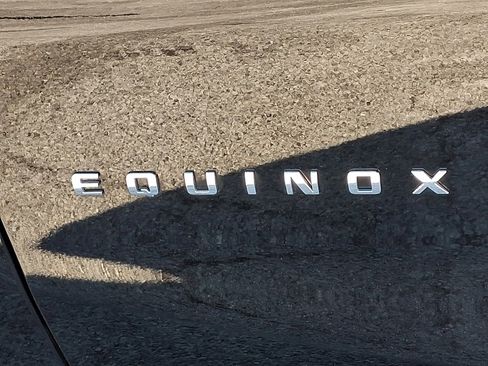 Used 2020 Chevrolet Equinox LS w/ LS Convenience Package image 30