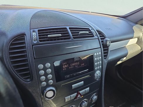 Used 2007 Mercedes-Benz SLK 350 image 15