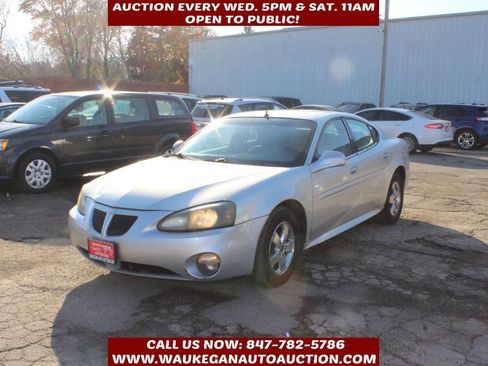 Used 2005 Pontiac Grand Prix w/ Drivers Plus Package image 1