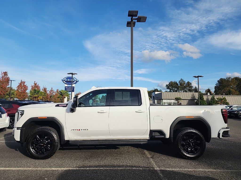 Used 2024 GMC Sierra 3500 AT4 AWD/4WD image 2