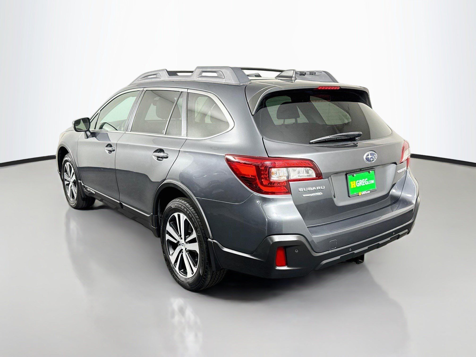 Used 2018 Subaru Outback 2.5i Limited AWD/4WD image 7