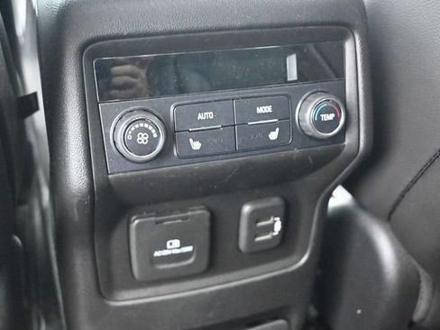 Used 2019 GMC Acadia Denali w/ Technology Package FWD image 24