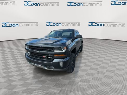 Used 2018 Chevrolet Silverado 1500 LT w/ All Star Edition image 4