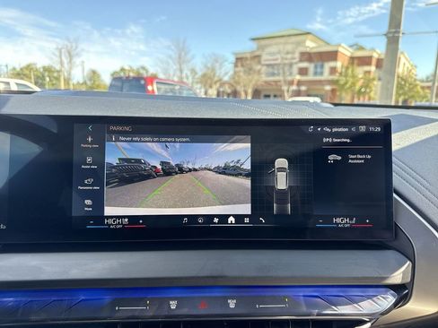 Used 2025 BMW X3 xDrive30i w/ M Sport Package image 23