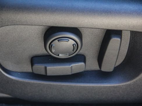 New 2026 Land Rover Range Rover Velar S image 16