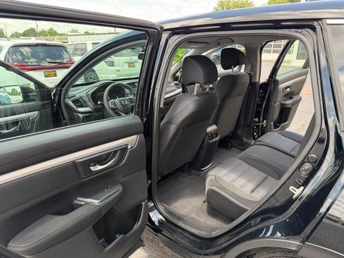 Used 2019 Honda CR-V LX image 10
