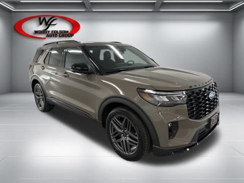 New 2026 Ford Explorer ST image 3