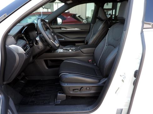 Used 2025 INFINITI QX60 Autograph w/ Cargo Package AWD/4WD image 14