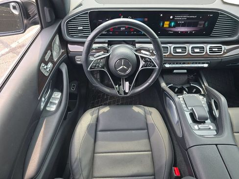 Certified 2024 Mercedes-Benz GLS 450 4MATIC image 27