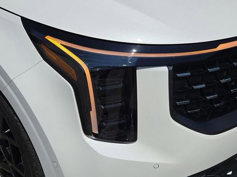 New 2026 Kia Carnival SX Prestige image 5