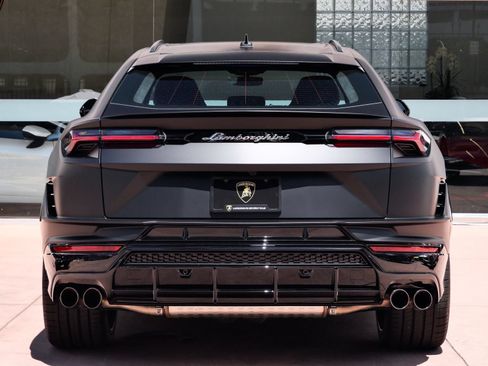 Used 2024 Lamborghini Urus S AWD/4WD image 4
