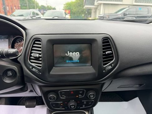 Used 2020 Jeep Compass Latitude AWD/4WD image 20