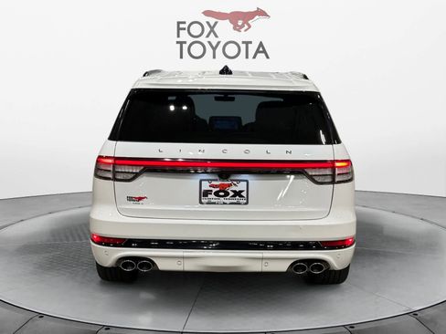 Used 2025 Lincoln Aviator Reserve w/ Equipment Group 201A AWD/4WD image 5