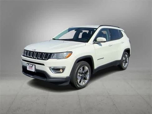 Used 2020 Jeep Compass Limited image 3