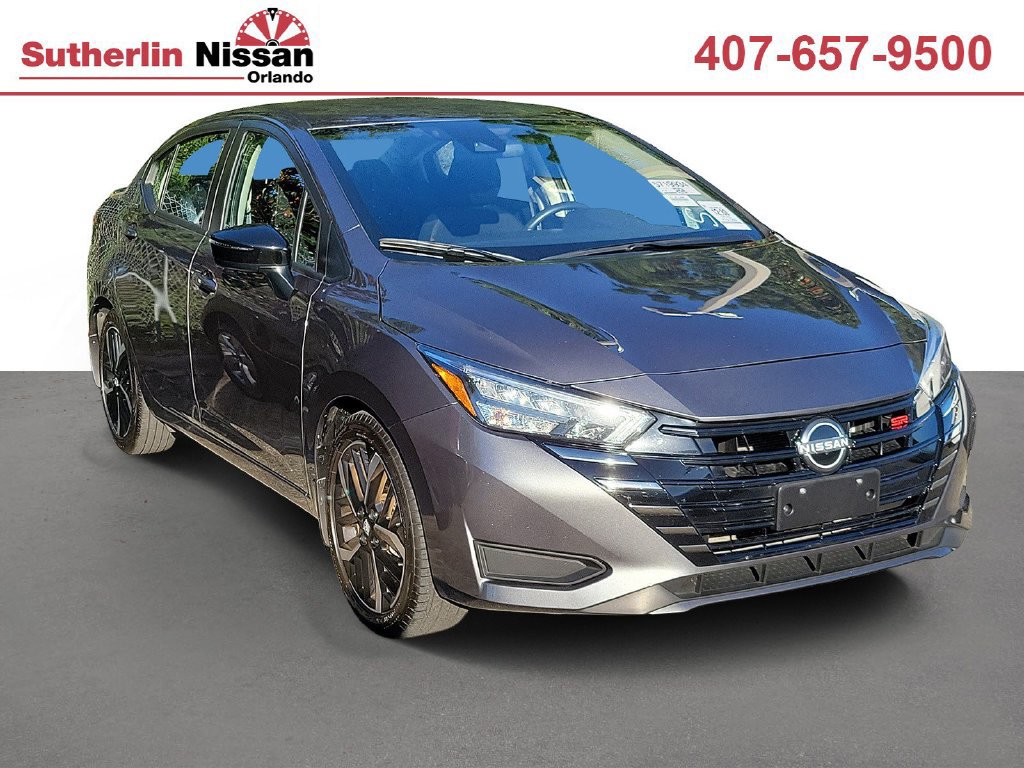 Used 2025 Nissan Versa SR w/ Trunk Package FWD image 1