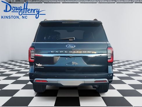 Used 2024 Ford Expedition Limited AWD/4WD image 4