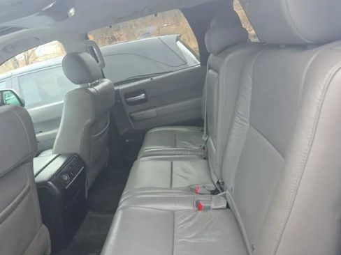 Used 2015 Toyota Sequoia Limited AWD/4WD image 4