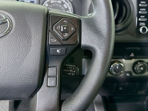Used 2022 Toyota Tacoma SR AWD/4WD image 23