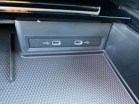 New 2026 Volkswagen Atlas Cross Sport SEL Premium R-Line AWD/4WD image 25