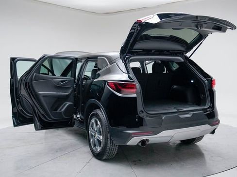 Used 2025 Chevrolet Blazer LT image 19