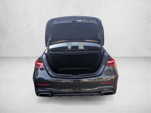 Used 2025 Mercedes-Benz C 300 Sedan image 6