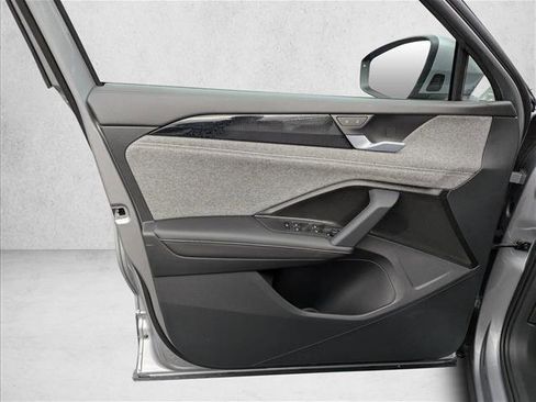 New 2026 Volkswagen Tiguan S image 21