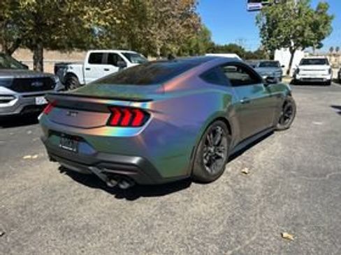 Used 2024 Ford Mustang GT RWD image 5