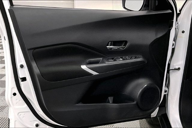 Used 2022 Nissan Kicks SV FWD image 21