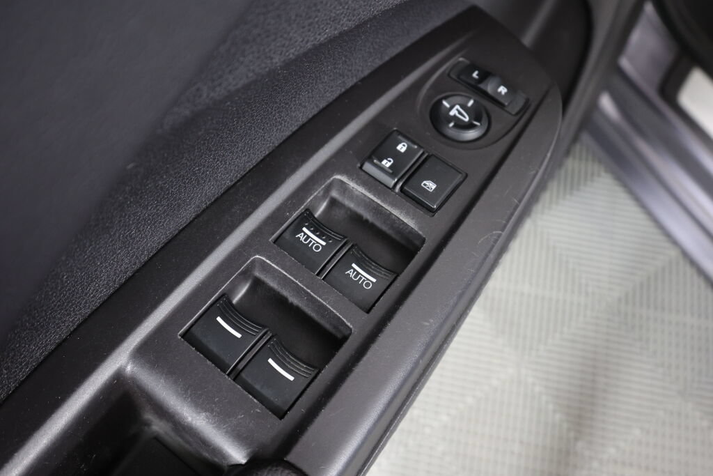 Used 2018 Acura RDX w/ Advance Package AWD/4WD image 32
