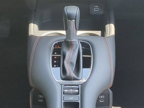 Used 2025 Honda HR-V Sport image 18