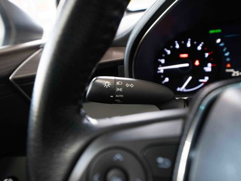 Used 2019 Toyota Avalon XLE image 13