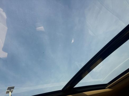 Used 2023 Acura MDX SH-AWD w/ Advance Package image 28