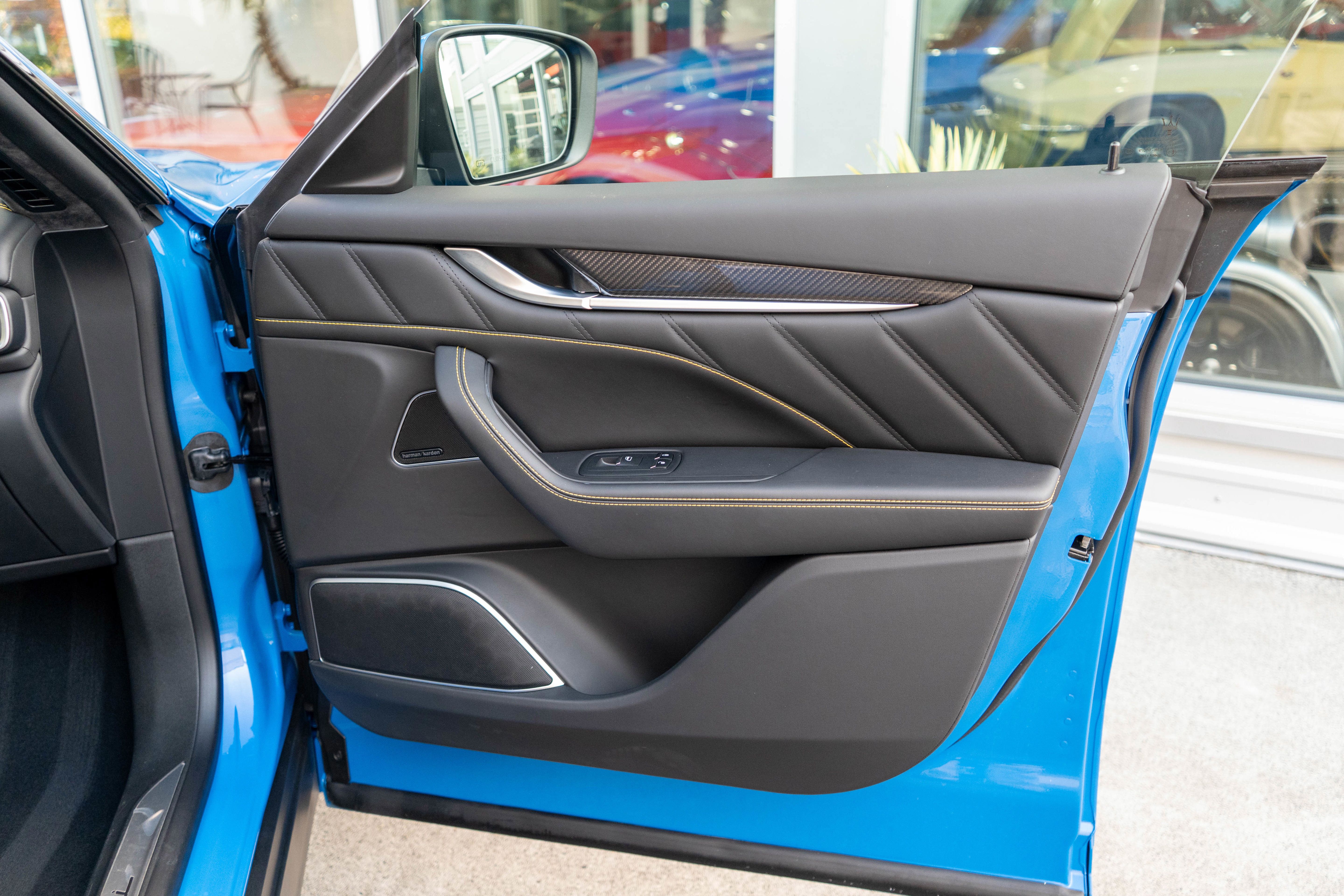 Used 2022 Maserati Levante F Tributo AWD/4WD image 42