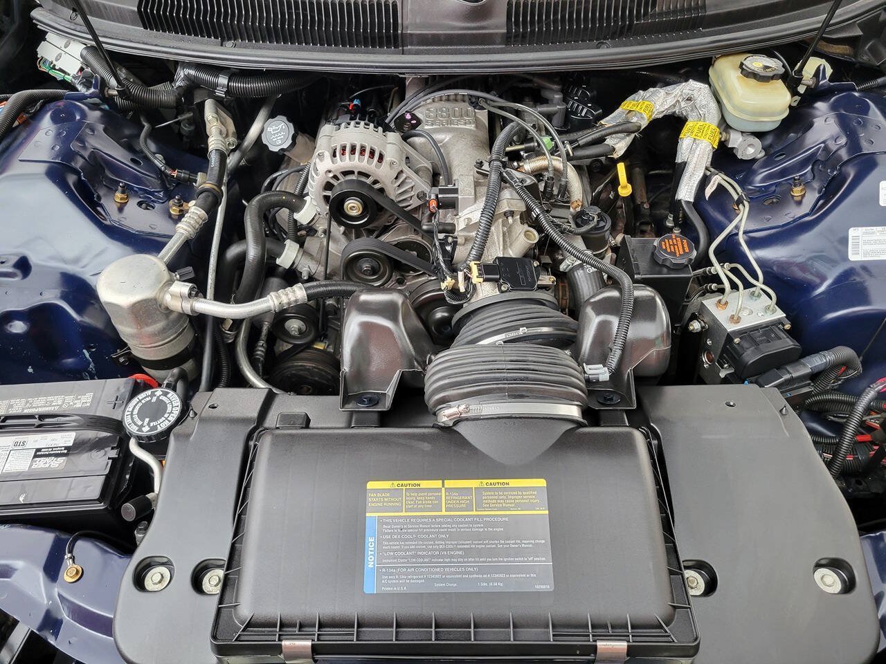 Used 1998 Chevrolet Camaro LT RWD image 41